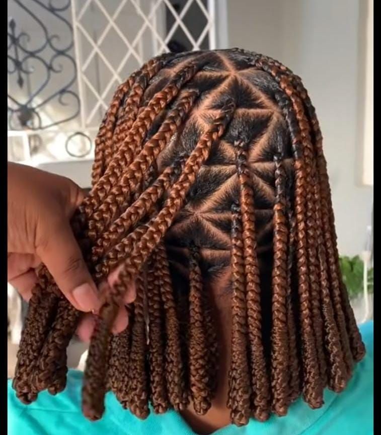 Knotless braids