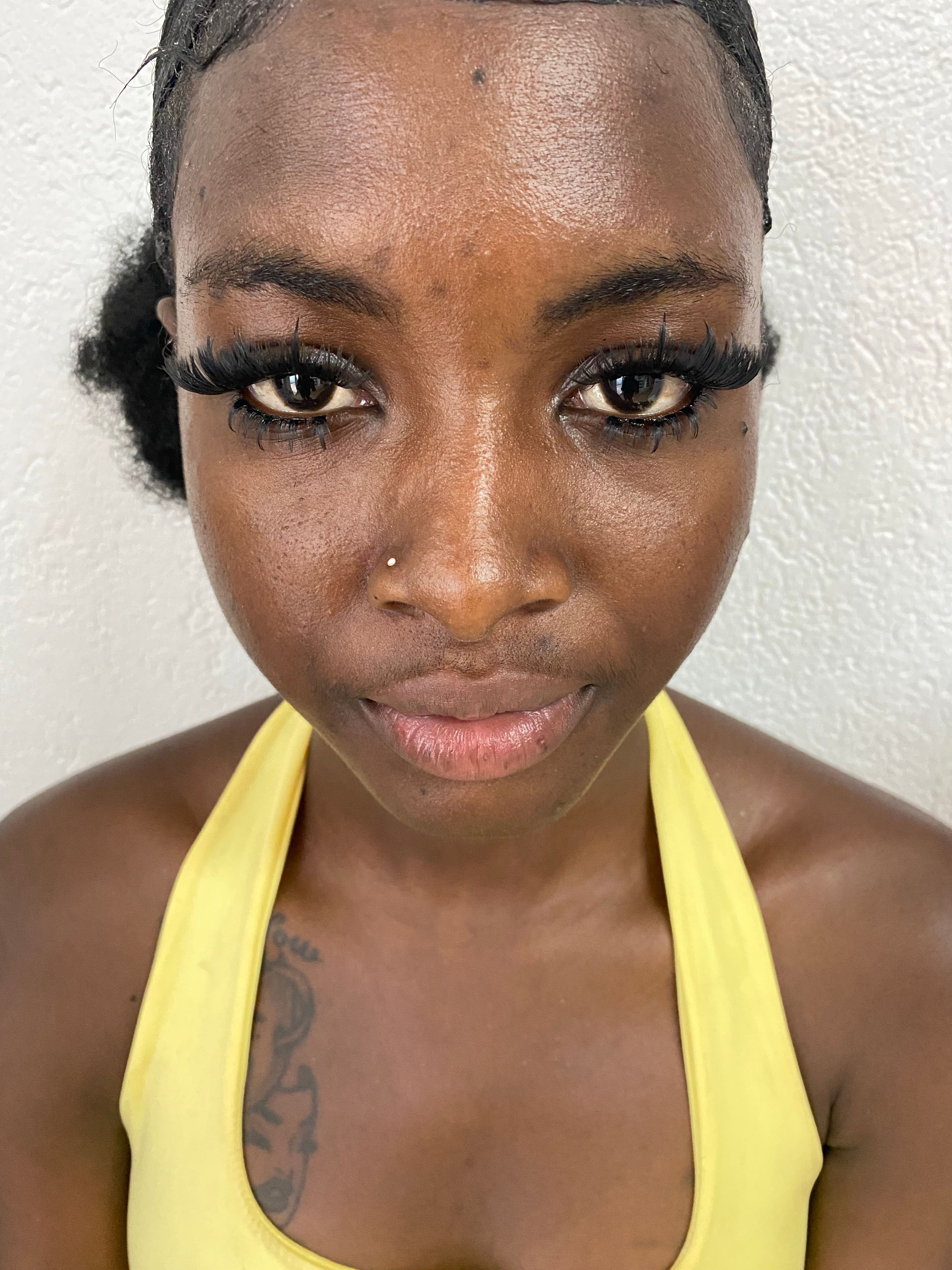 Wispy lashes with spikes and bottom lashes 