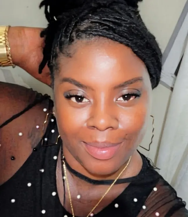 Locs re-twist and simple style
