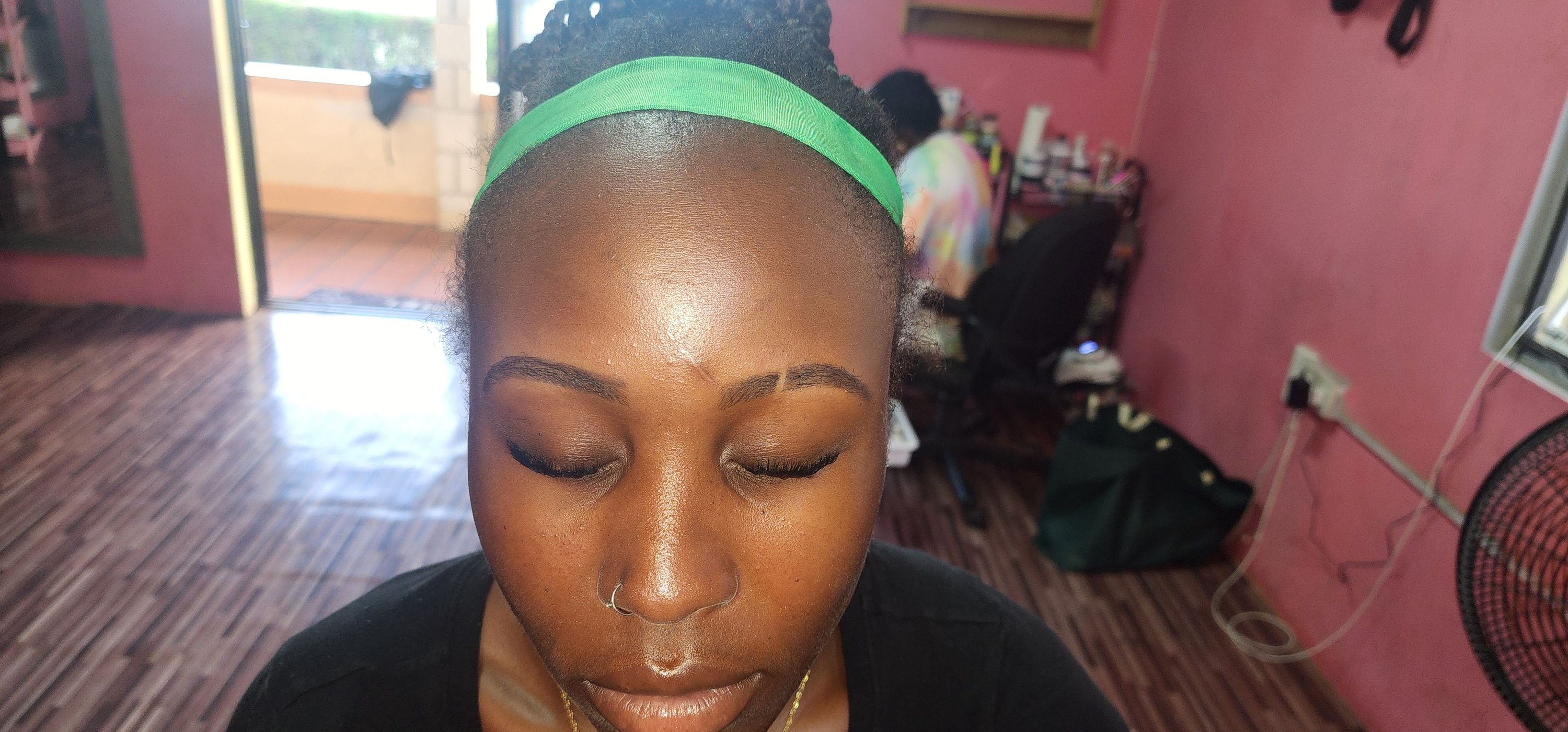 Eyebrow 