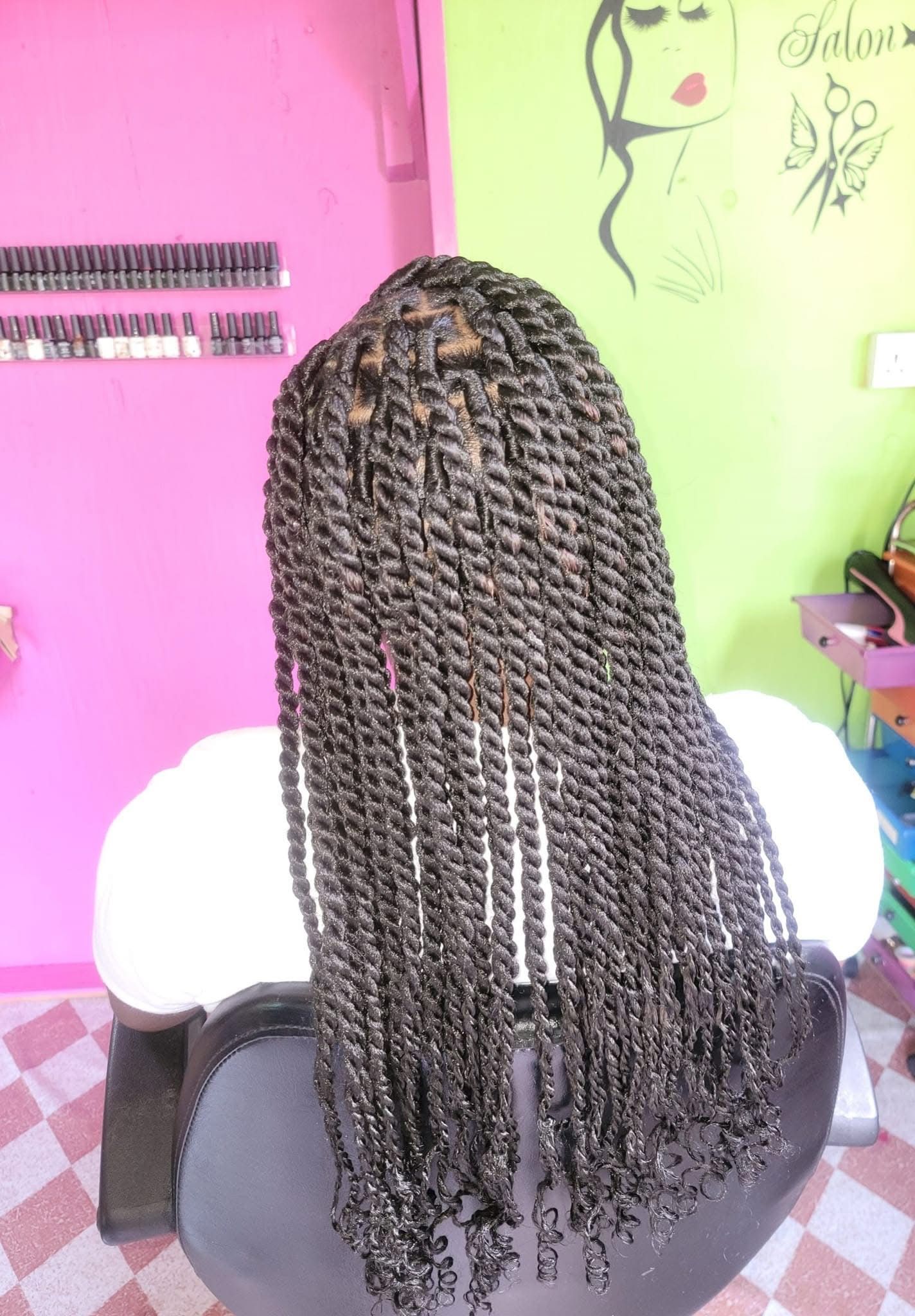 Wrap from the root’s Senegalese twist