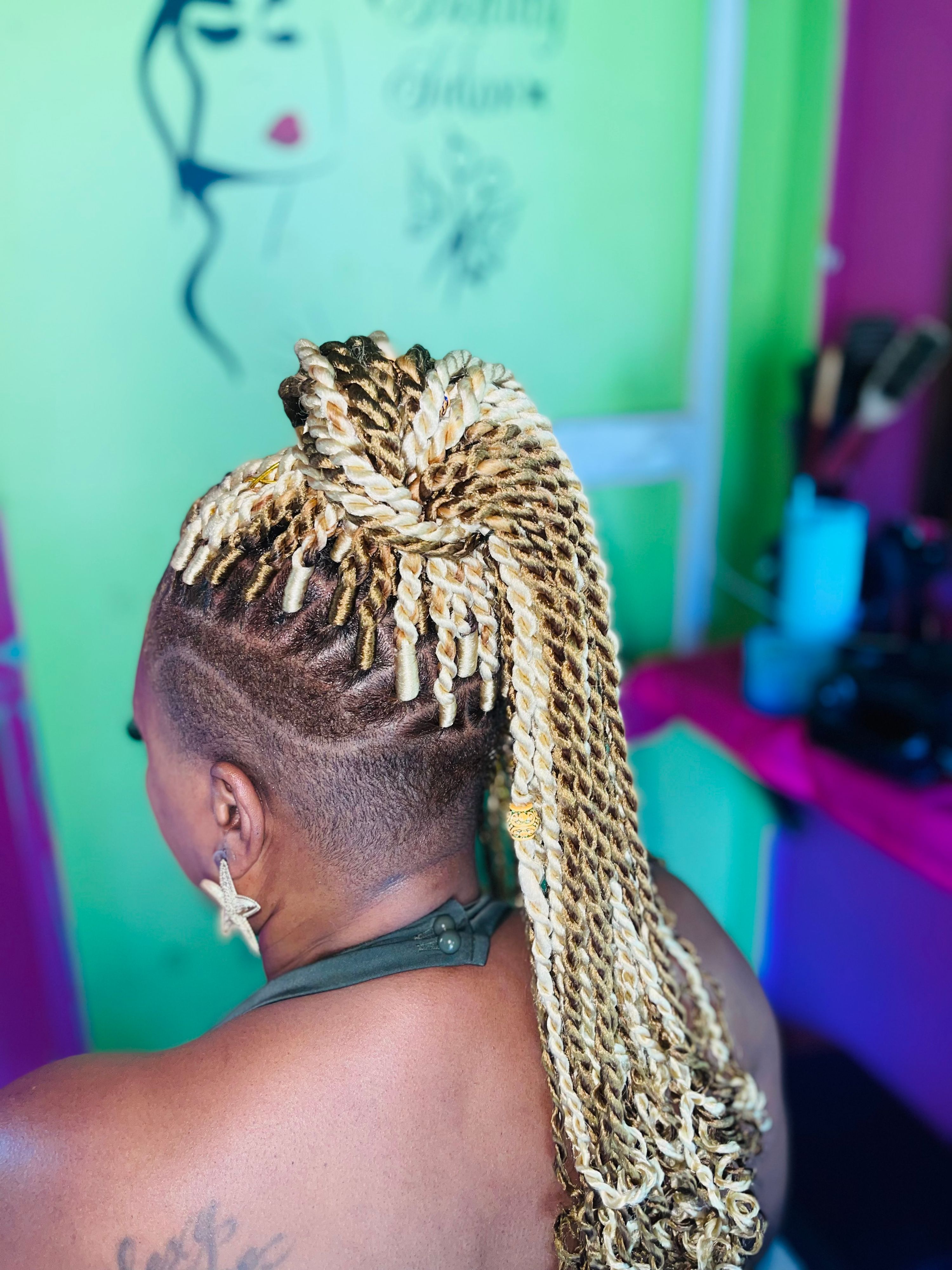 Wrap from the roots Senegalese twist