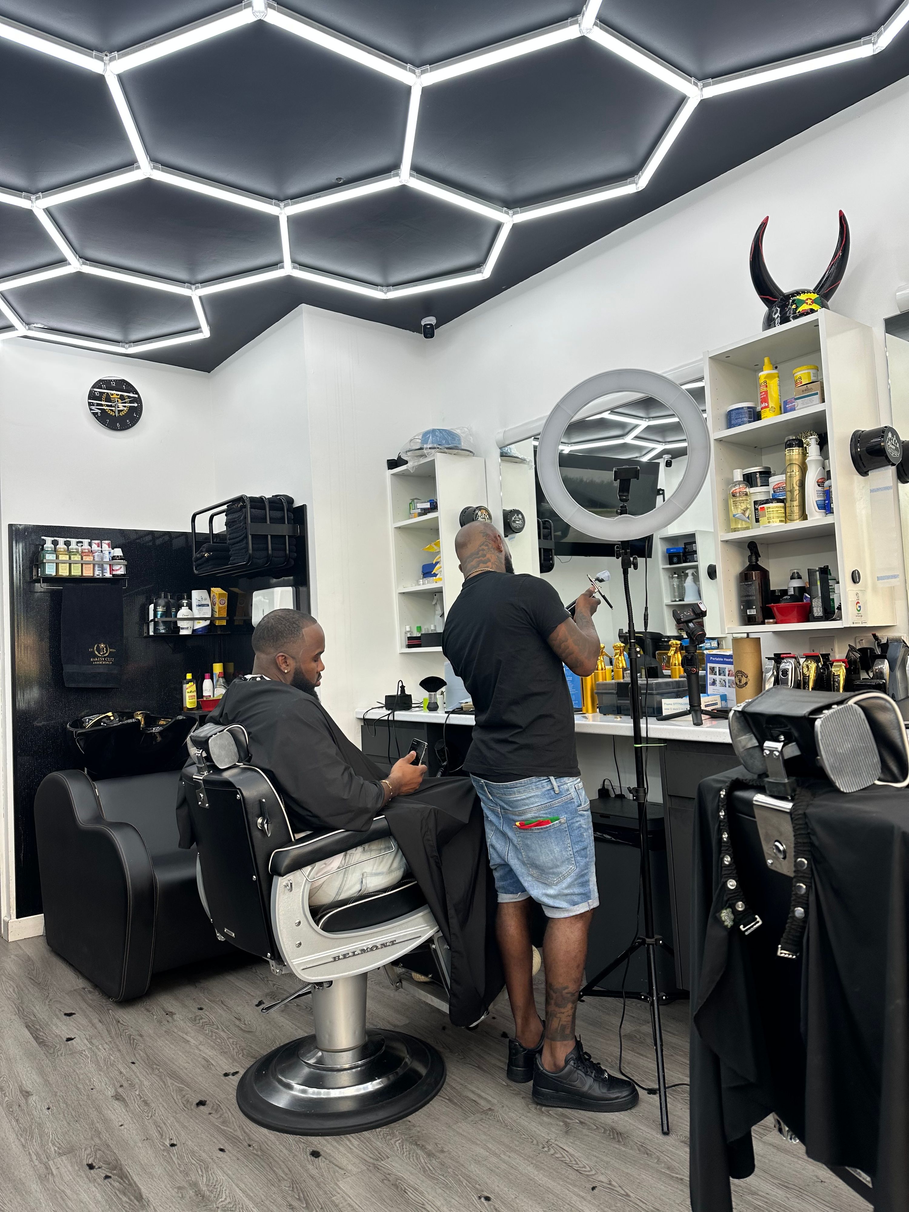 Menno Dbarber