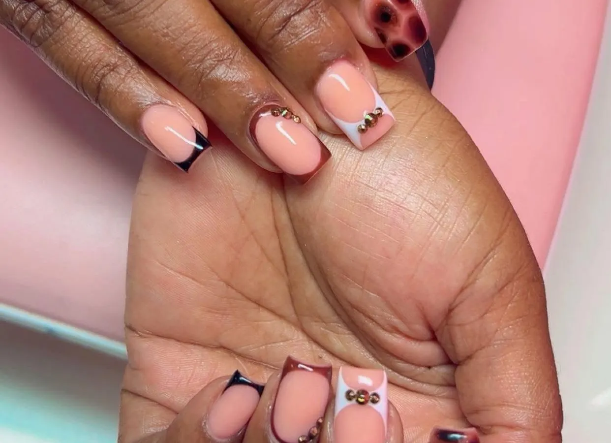 Revitalize Studio by Nail Gawddess