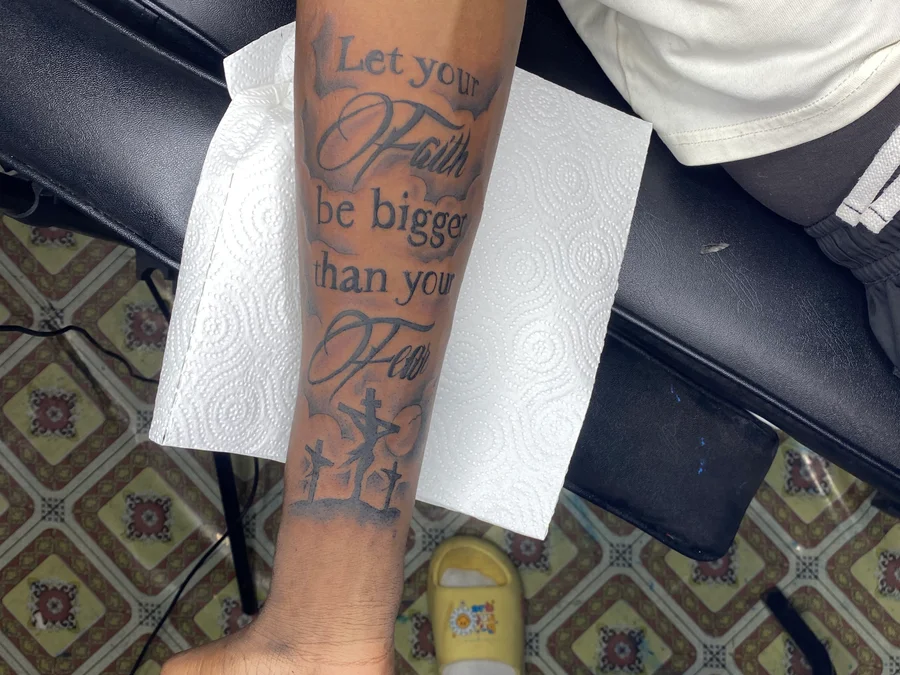 Quarter sleeve