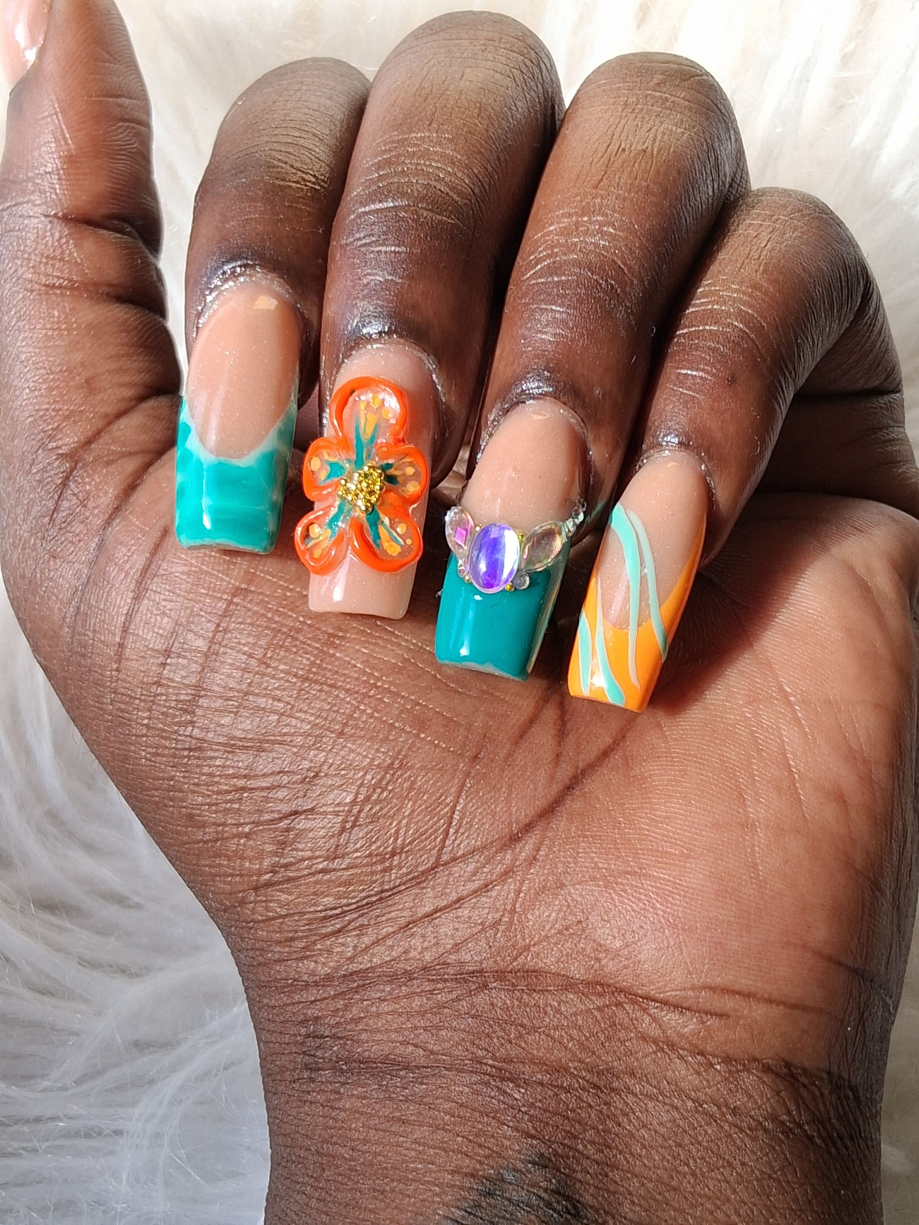 MEDIUM Acrylic Nails 
