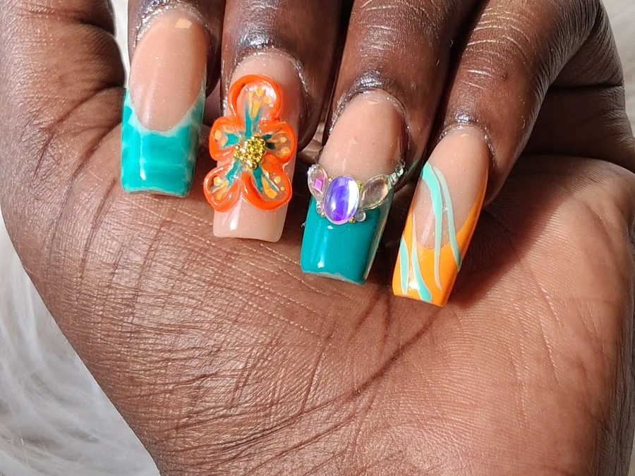 MEDIUM Acrylic Nails