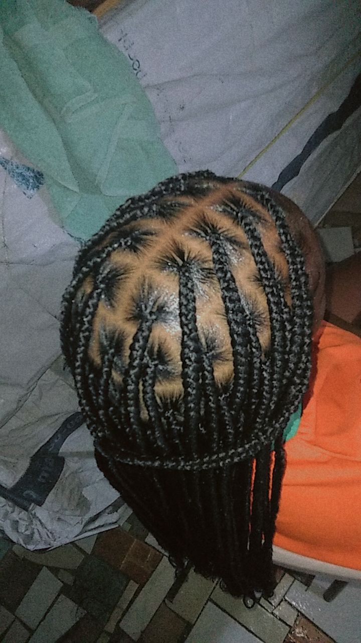 Knotless Braids (Small)