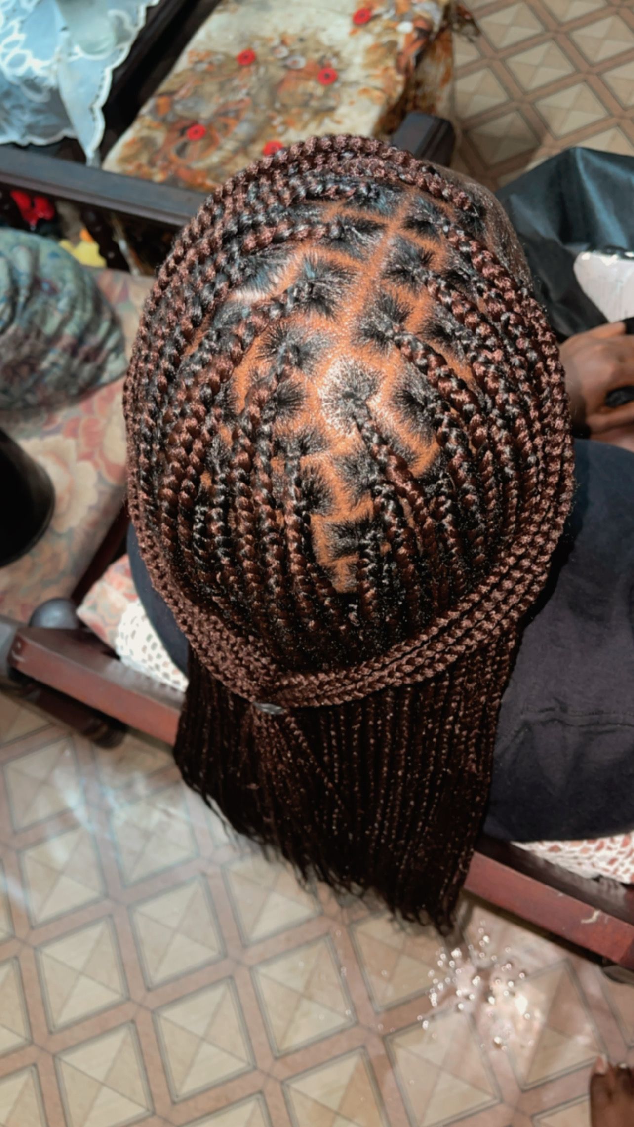 Smedium knotless braid 