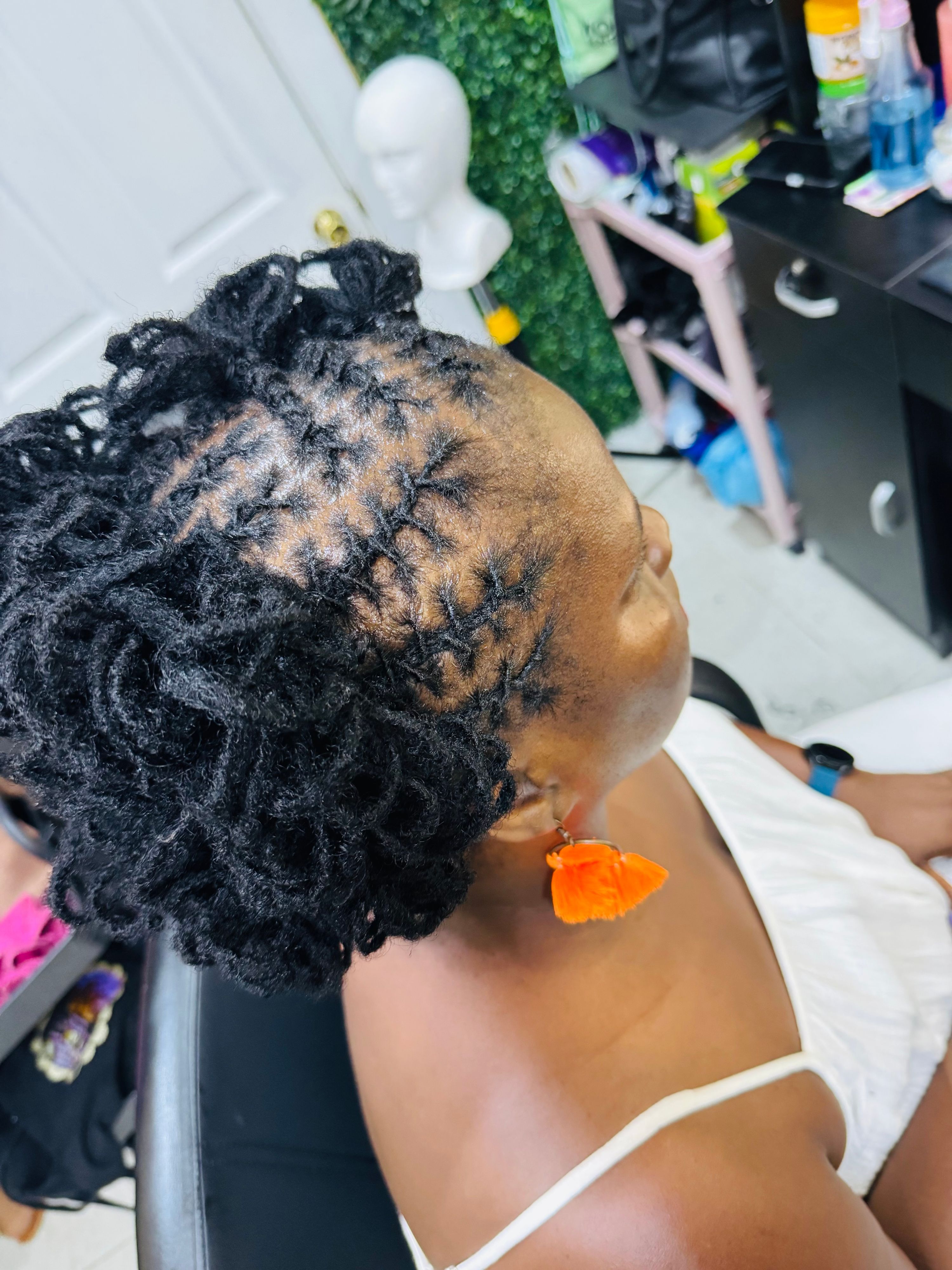 Sister locks twist and style 