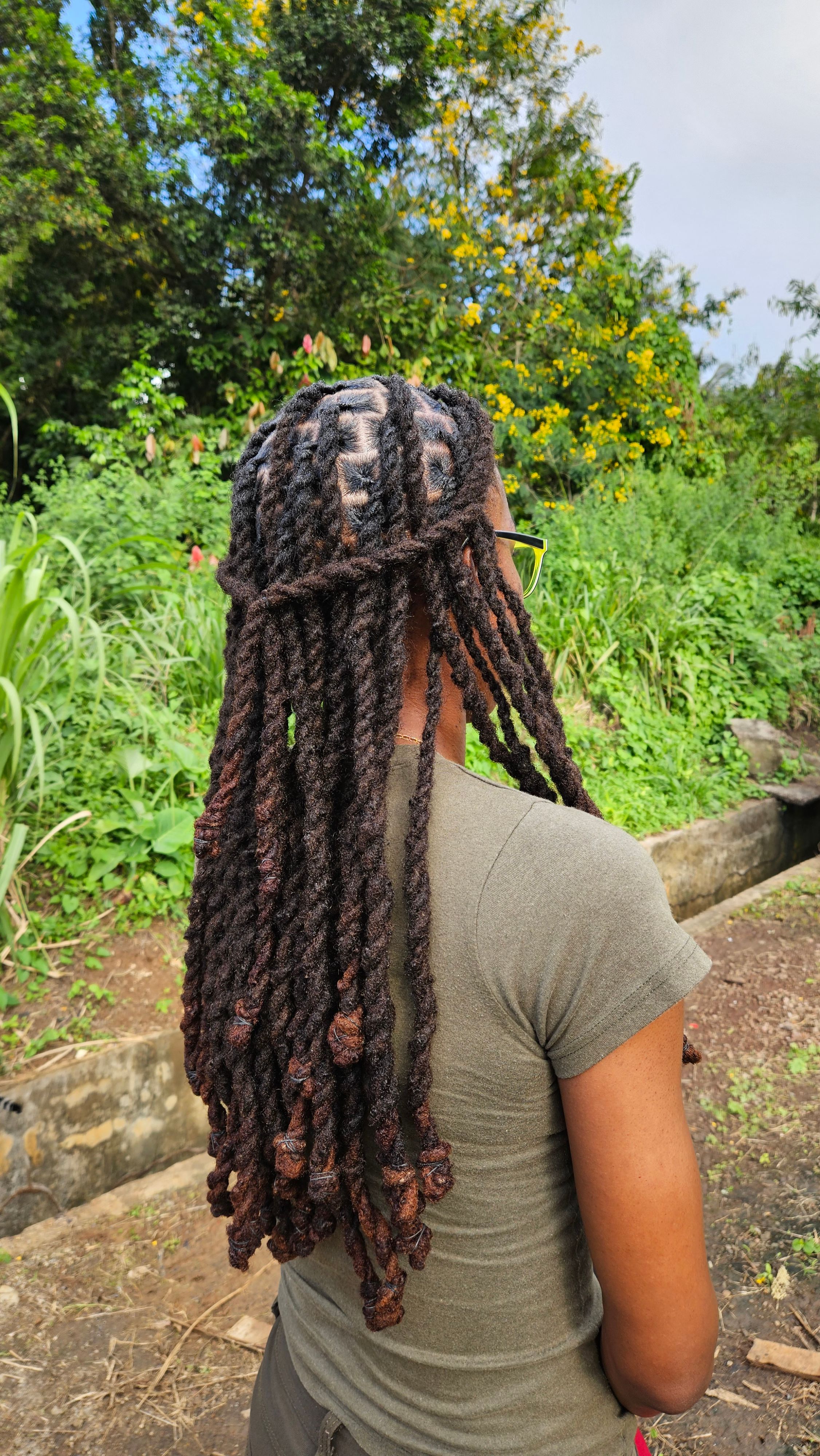 Retwist & Style (mid back)