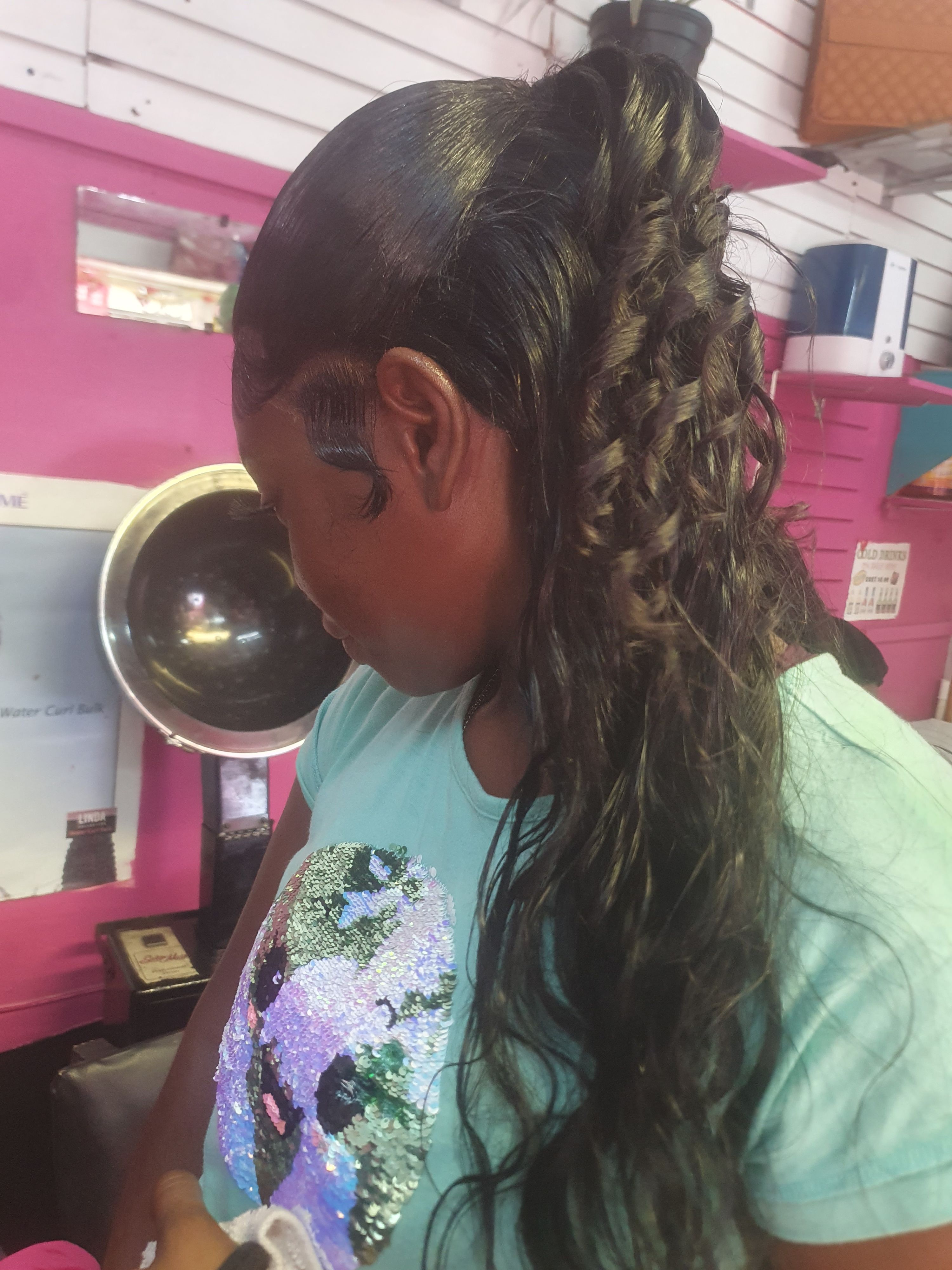 Wig installation 